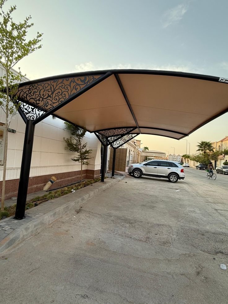 تنفيذ مظلات سيارات حسب الطلب